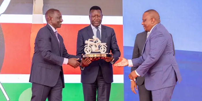 Ruto Awards NTSA for Its eCitizen Rollout