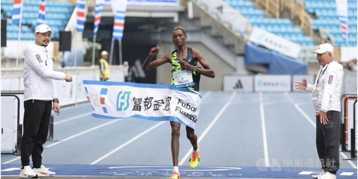 Kenyan Beats 28,000 Competitors to Win Ksh8.7 Million in Taiwanese Race