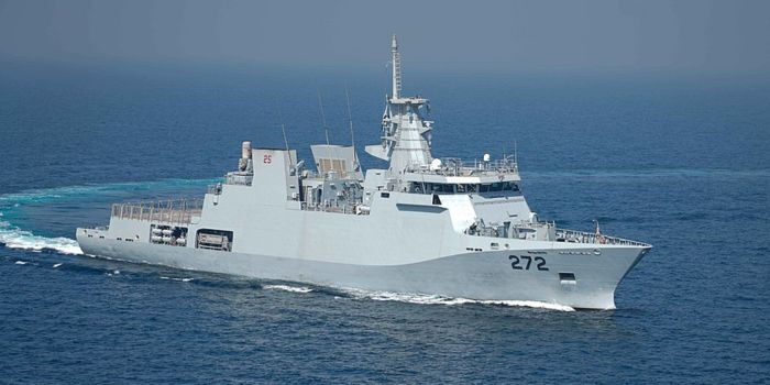 Pakistani Naval Ship With Doctors Docks in Mombasa