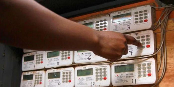 Govt Announces Drop in Electricity Prices & Future Plans